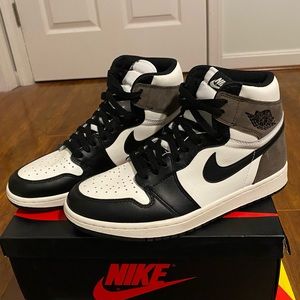Jordan 1 Mocha Men’s Size 9